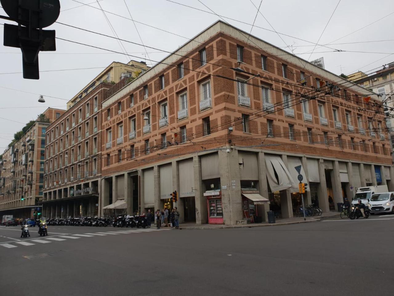 Suite Marconi Болоня Екстериор снимка