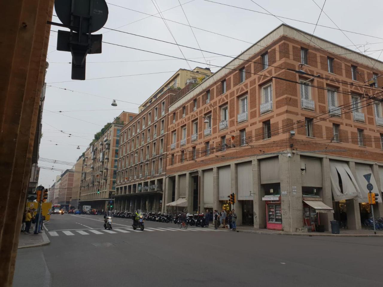 Suite Marconi Болоня Екстериор снимка